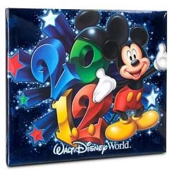 Disney Scrapbook - 8 X 8 - 2012 Walt Disney World Mickey And Friends