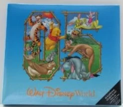 Disney Scrapbook Album 12 X 12 - 2005 Winnie The Pooh